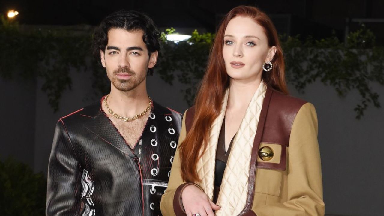 Joe Jonas and Sophie Turner to keep their children in New York as divorce proceeds.