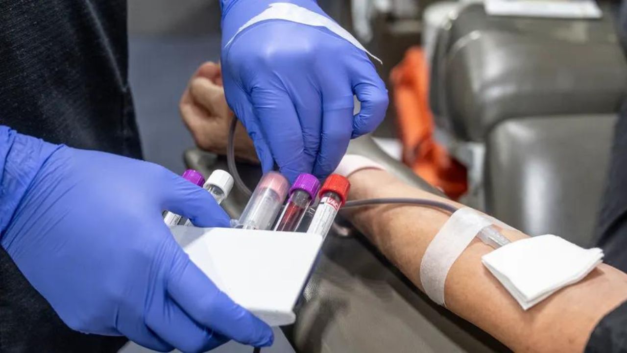 Blood Shortage: North Texans asked to donate blood amid nationwide shortage.