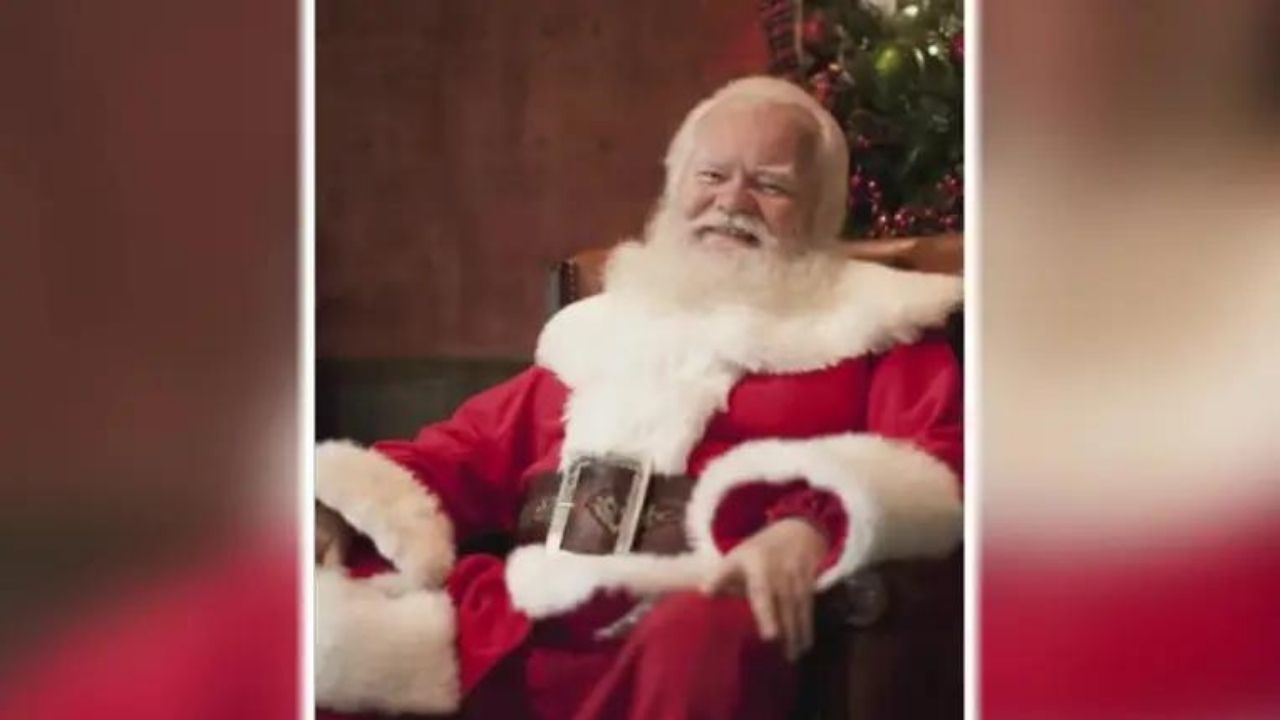 Iconic NorthPark Center Santa Claus Carl Anderson passed away at age 70.