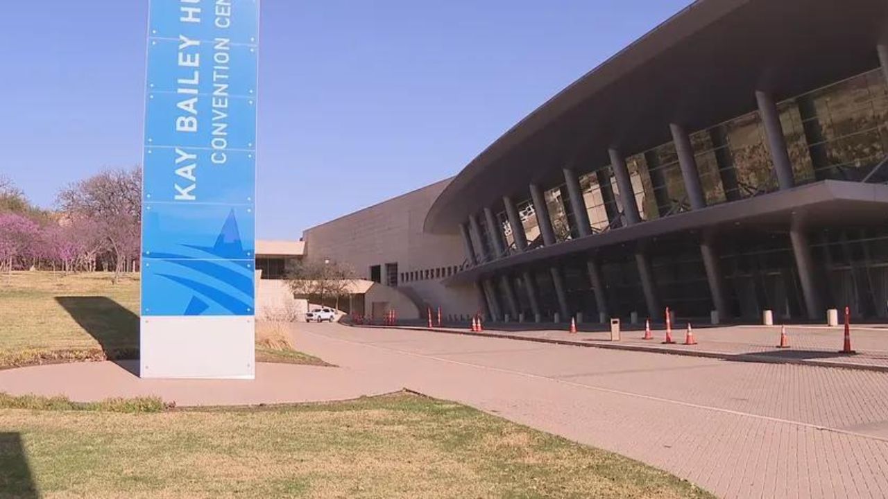 Dallas might consider a special $2 surcharge to pay for Fair Park upgrades.