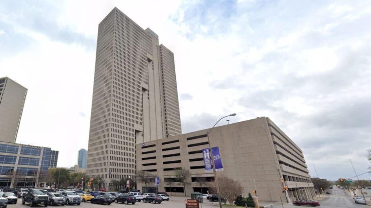 Fort Worth’s Tallest Building Burnett Plaza Sells at Auction for $12.3M Amid Stunning Price Drop