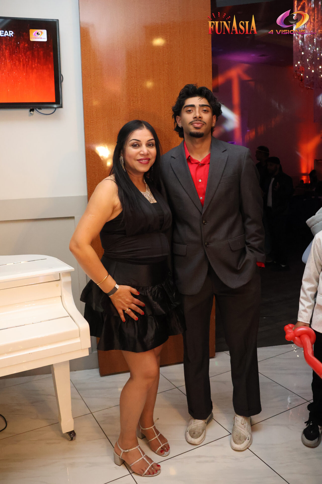 Bollywood Shaky Shaky – New Year’s Eve Gala 2026